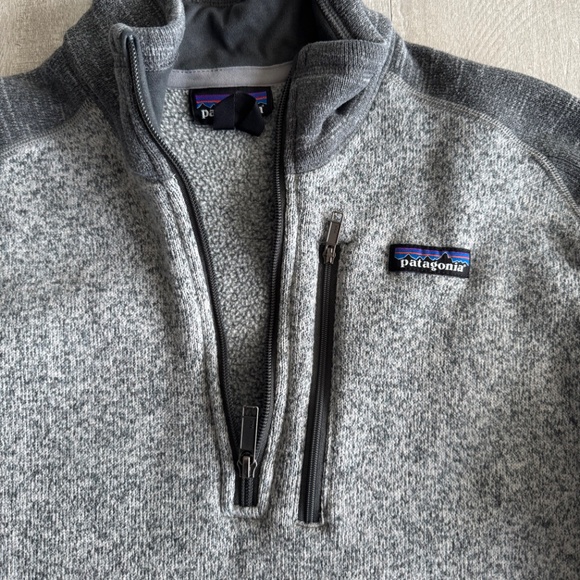 Patagonia quarter zip - Picture 3 of 4
